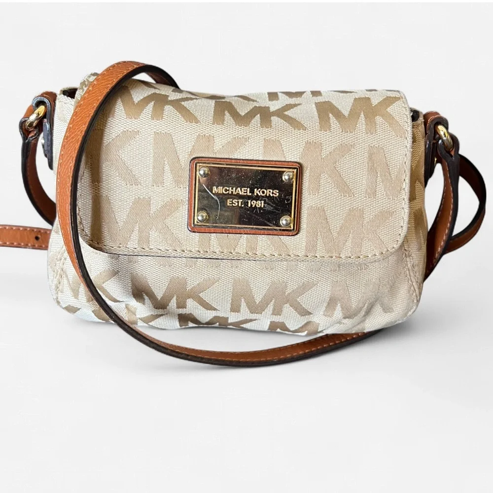Michael Kors‎ Monogram Crossbody and Wristlet Set